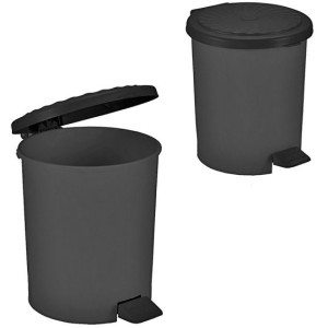 LIXEIRA COM PEDAL E TAMPA 7 LITROS 042 PLÁSTICO PRETO COAMIL